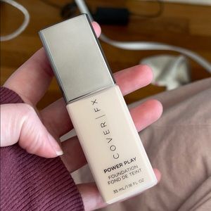 BRAND NEW coverFX power play foundation